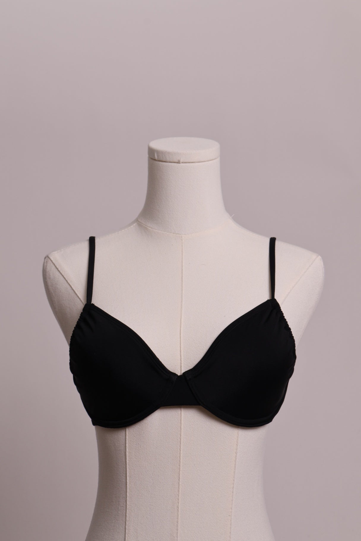 Haut de bikini à armatures