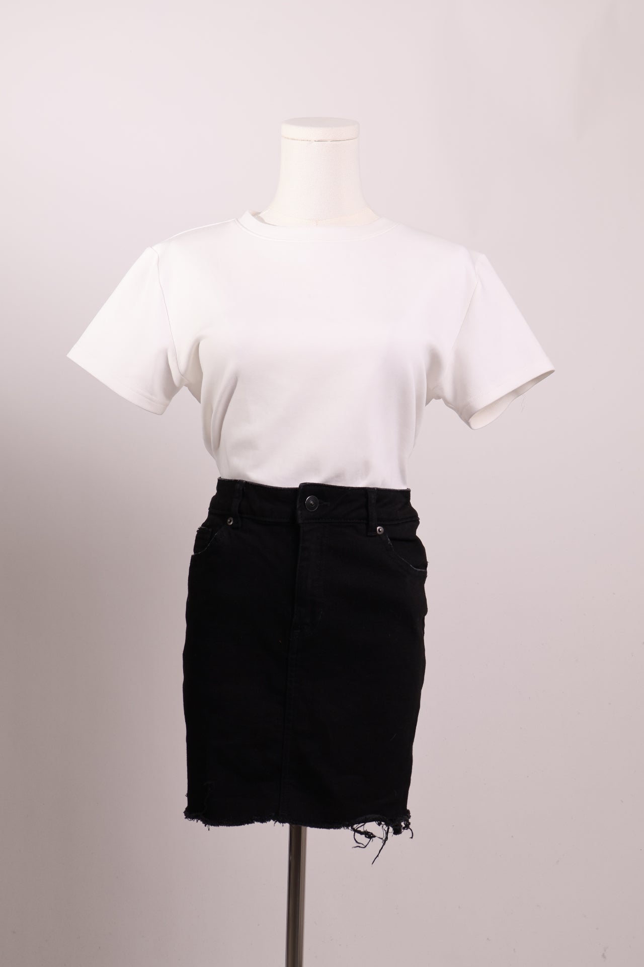 Jupe denim taille haute effilochée