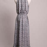 Robe longue fleurie sans manches satinée