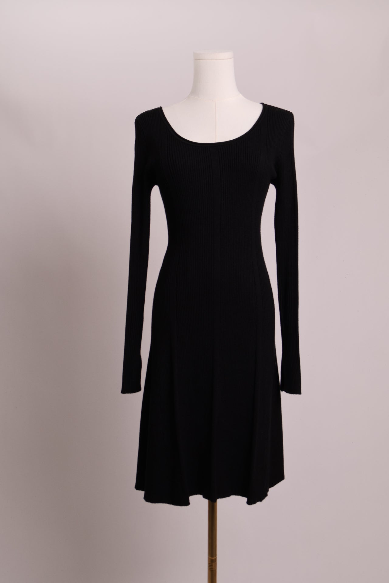 Robe courte ajustée en tricot