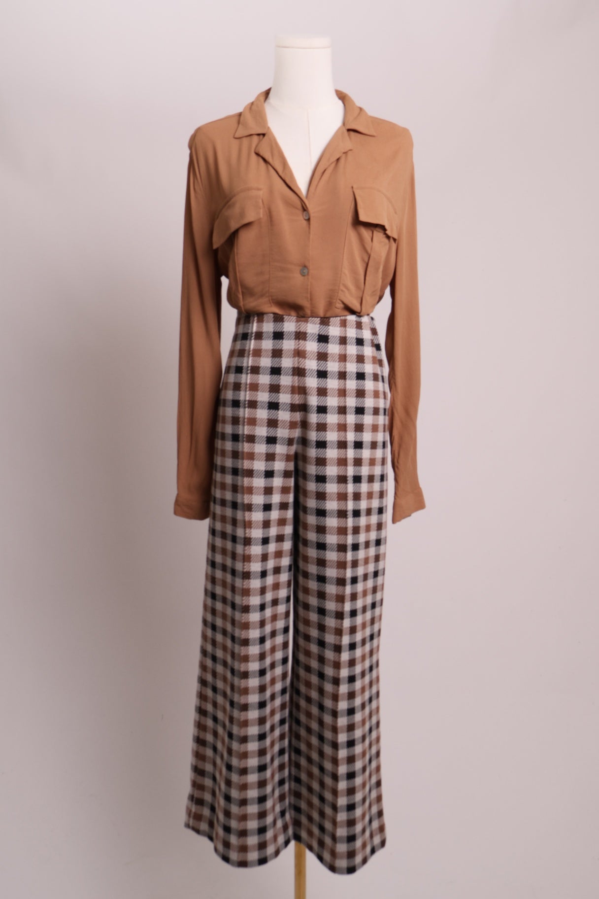 Pantalon longueur cheville jambes larges