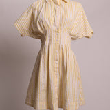 Robe à rayures jaunes