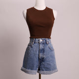 Short courte à revers