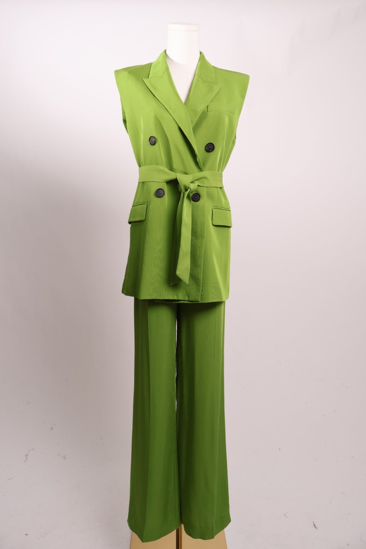Veston sans manches et pantalon assorti