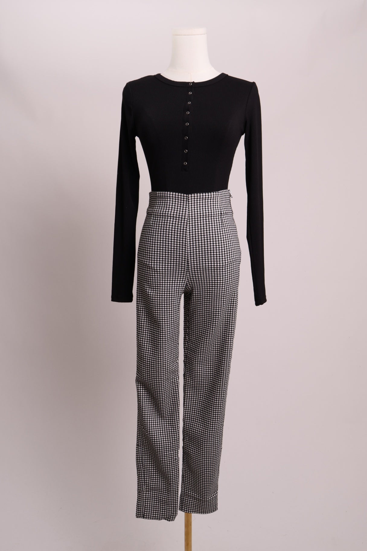 Pantalon étroit motif pied de poule