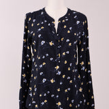 Blouse bleu marine à imprimé floral