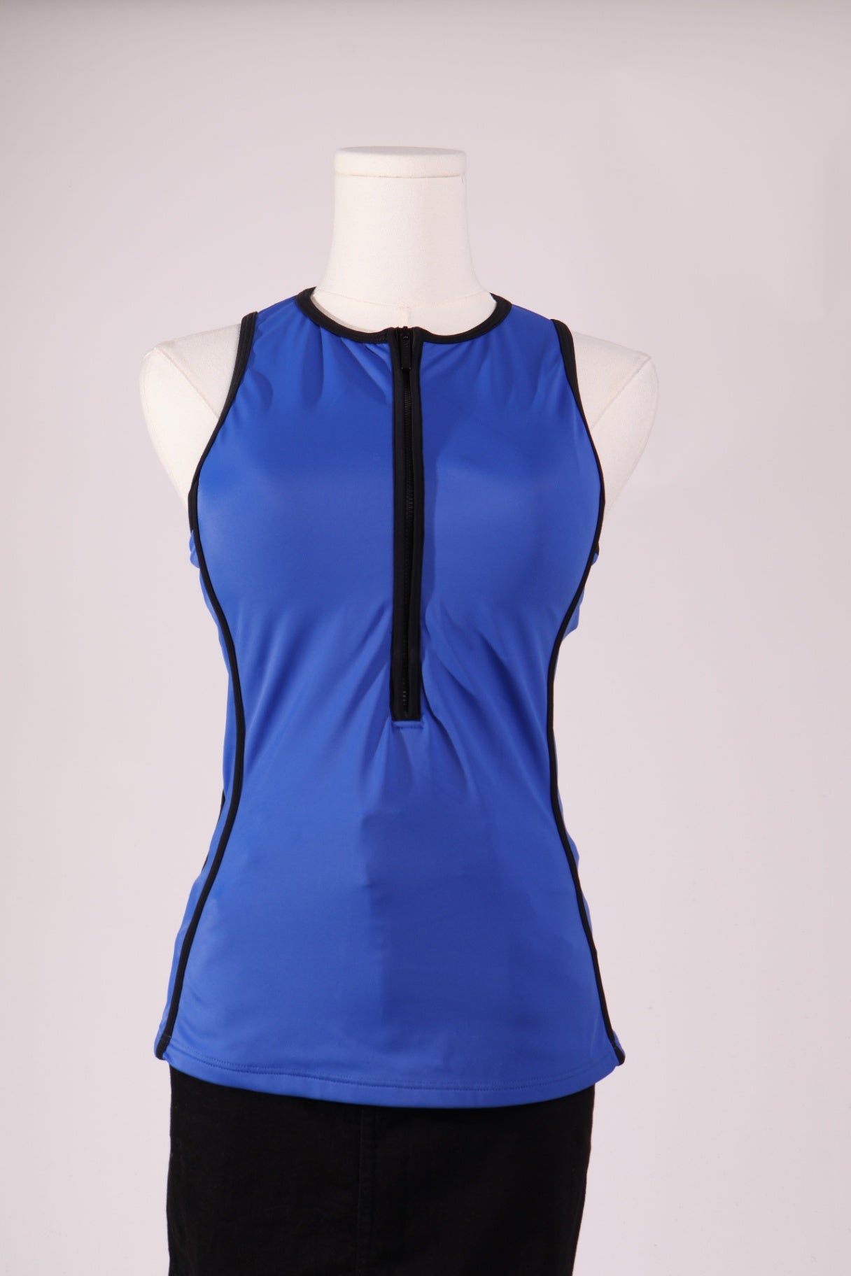 Haut de maillot de bain camisole avec demi-zip