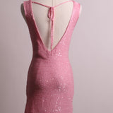 Robe en maille pailletée sans manche