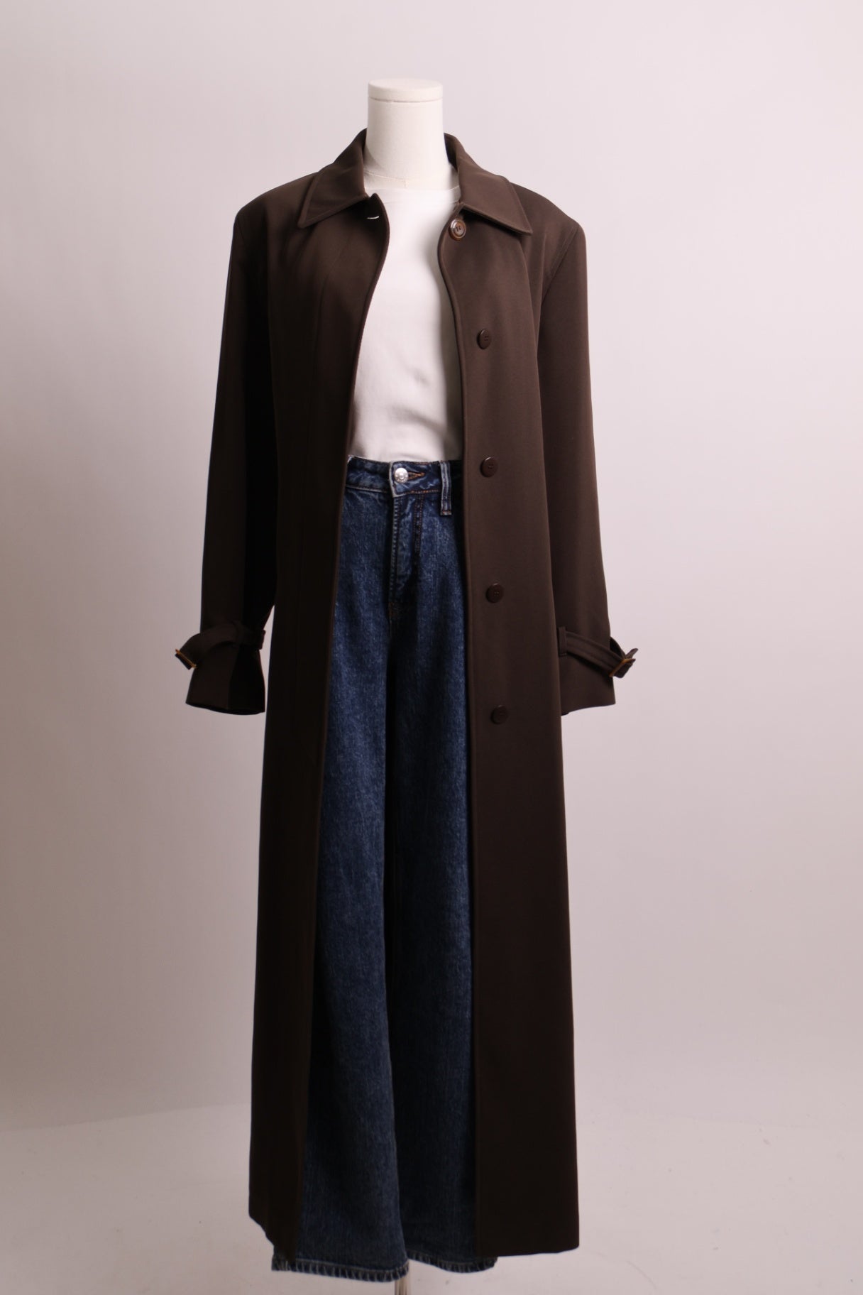 Manteau trench long vert olive avec boutons