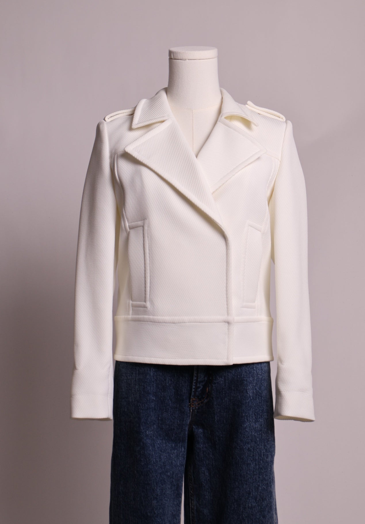 Veste courte style perfecto structuré