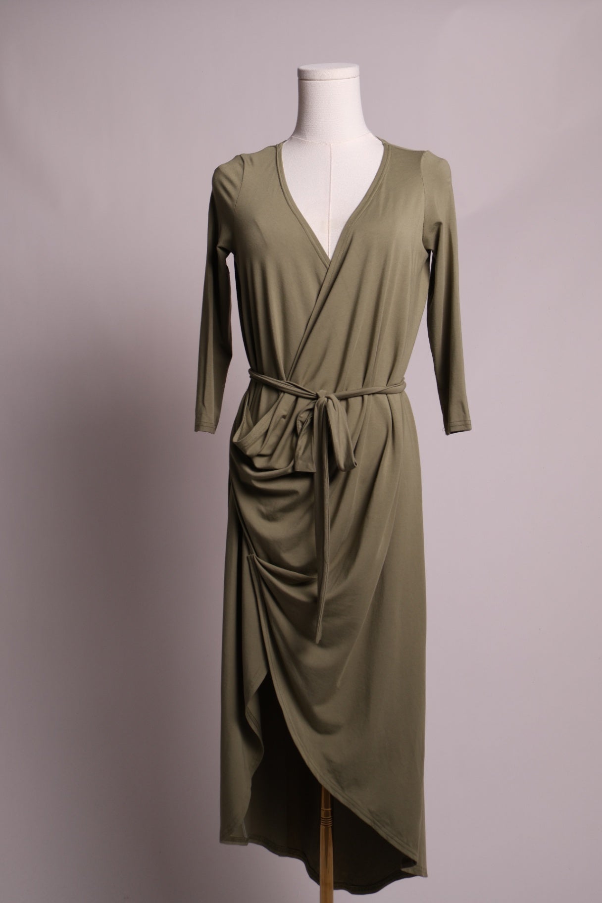 Robe à manches longues portefeuille