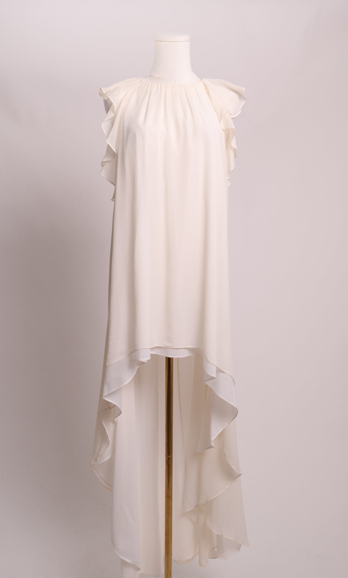 Robe élégante en chiffon à volants