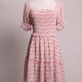 Robe mini d'été avec manches bouffantes