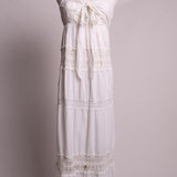 Robe maxi avec détails de dentelles