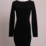 Robe scintillante manches longues dos ouvert