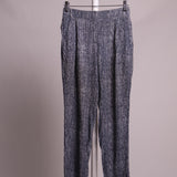 Pantalon habillé texturé bleu et blanc