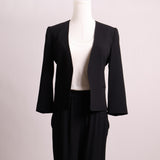 Blazer noir sans col coupe élégante et minimalise