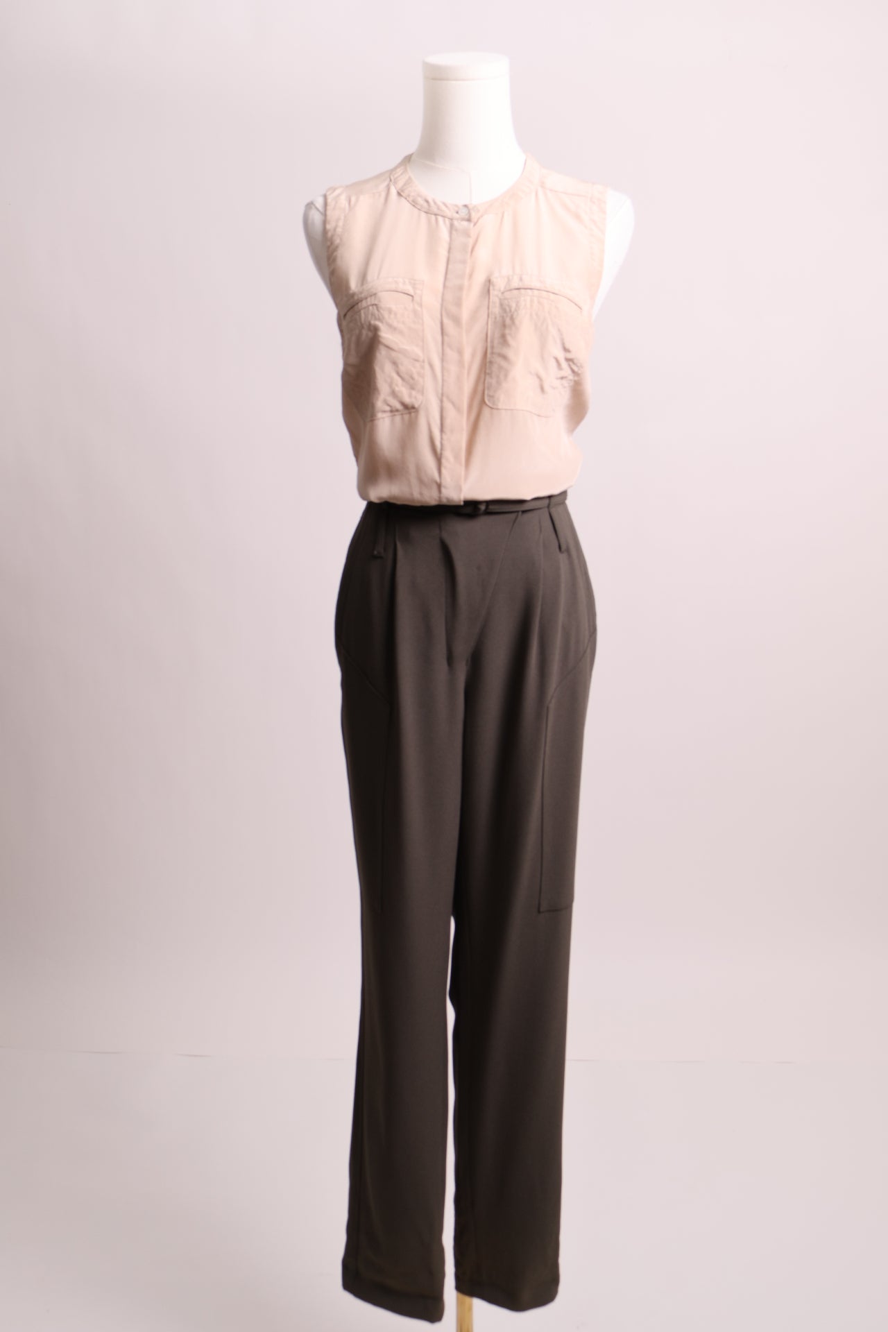 Pantalon coupe droite avec ceinture intégrée