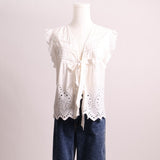 Blouse nouée à broderie