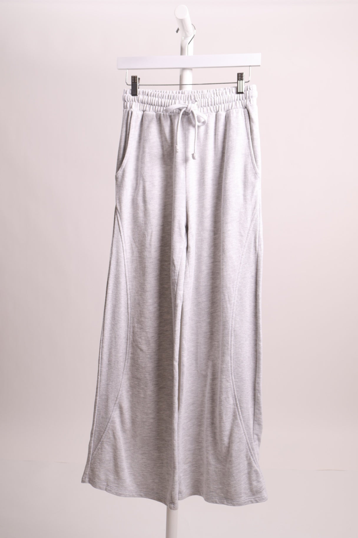 Pantalon en coton-ouaté jambe large