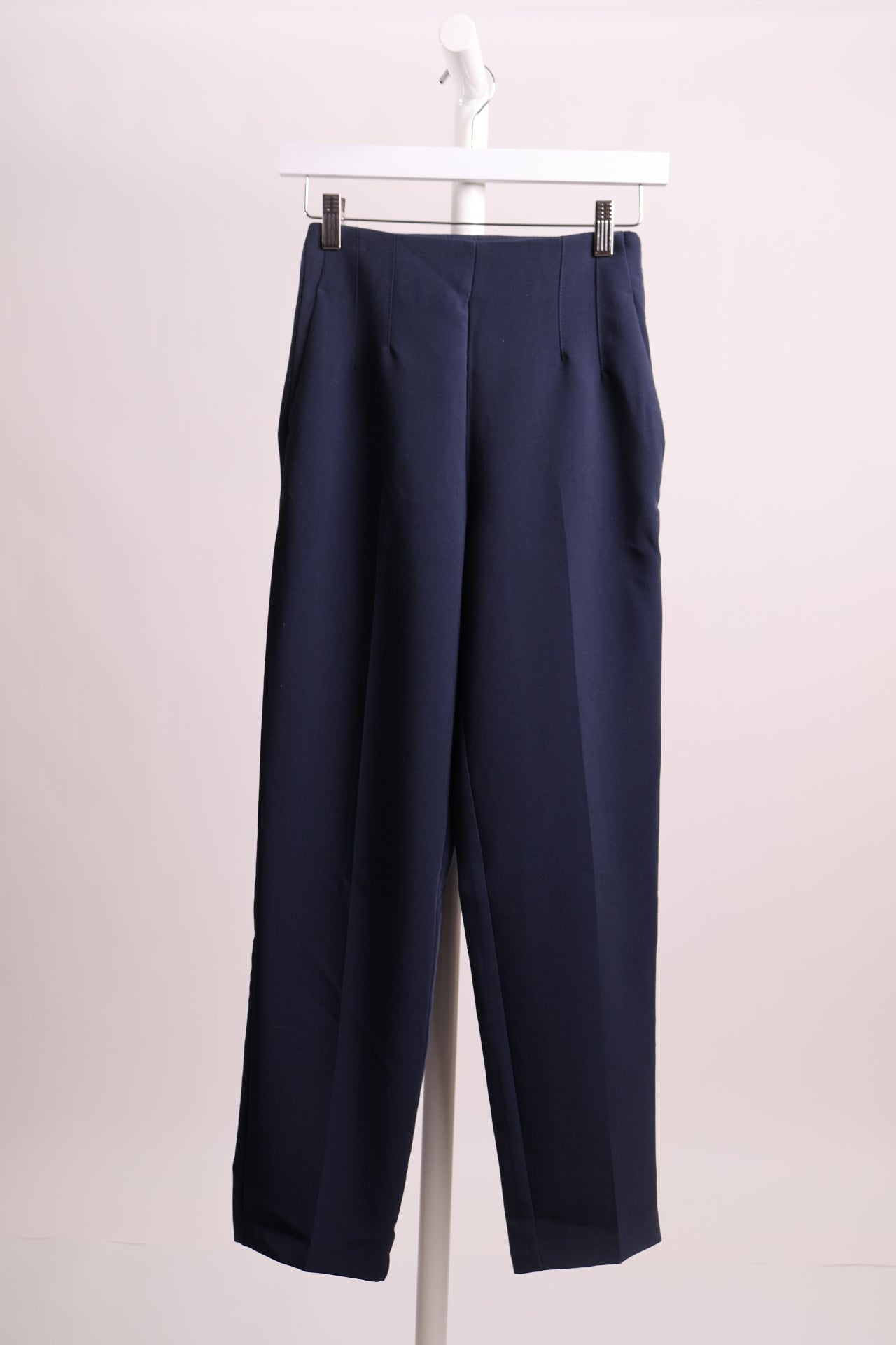 Pantalon marine taille haute et fermeture éclair sur le côté