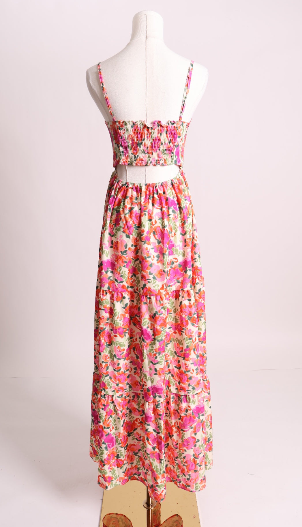 Robe longue fluide à motif fleurs et ouvertures
