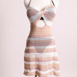 Robe/Cache-maillot avec ouverture sous la poitrine