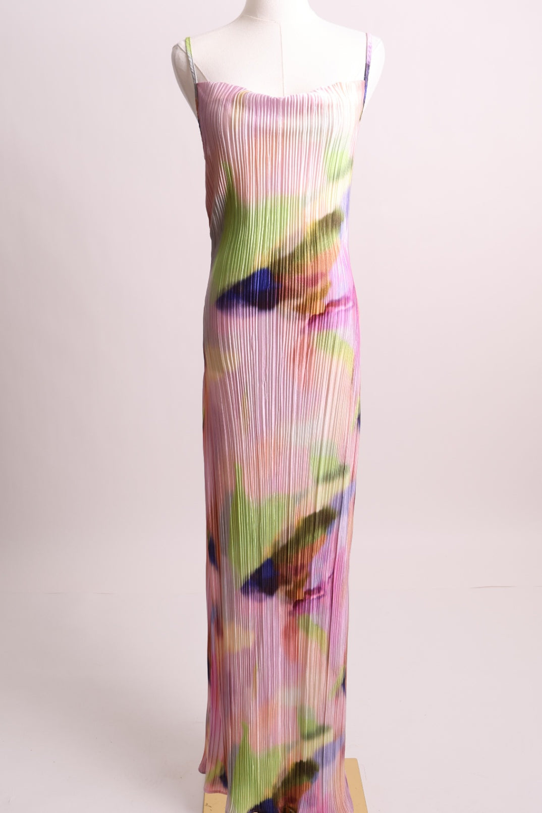 Robe longue texturée à micro-plis