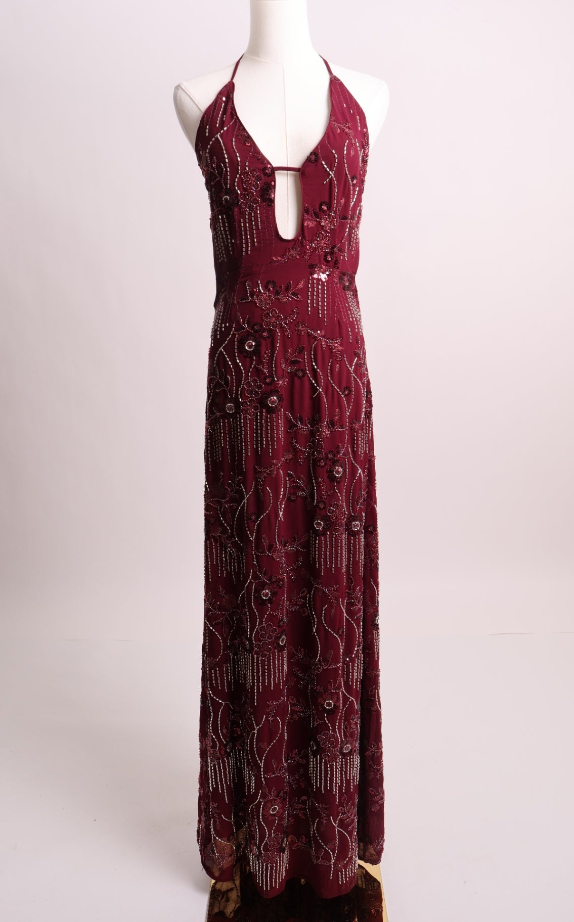 Robe maxi à motifs de fleurs en sequins