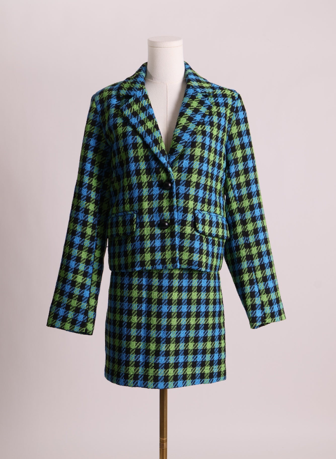 Ensemble assorti à carreaux en tweed