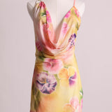 Robe courte en mesh avec motif de fleurs