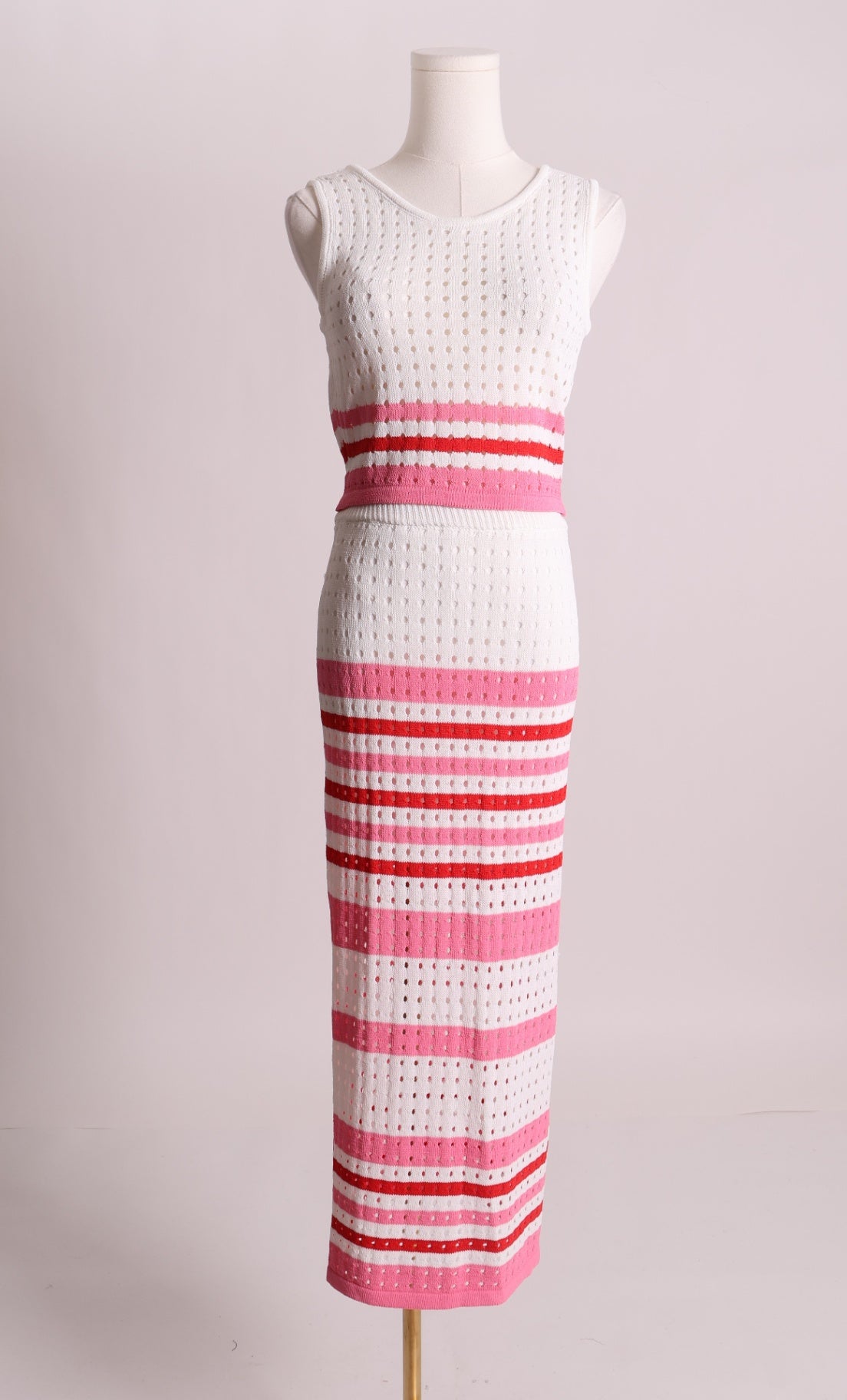 Ensemble jupe et camisole en maille style crochet