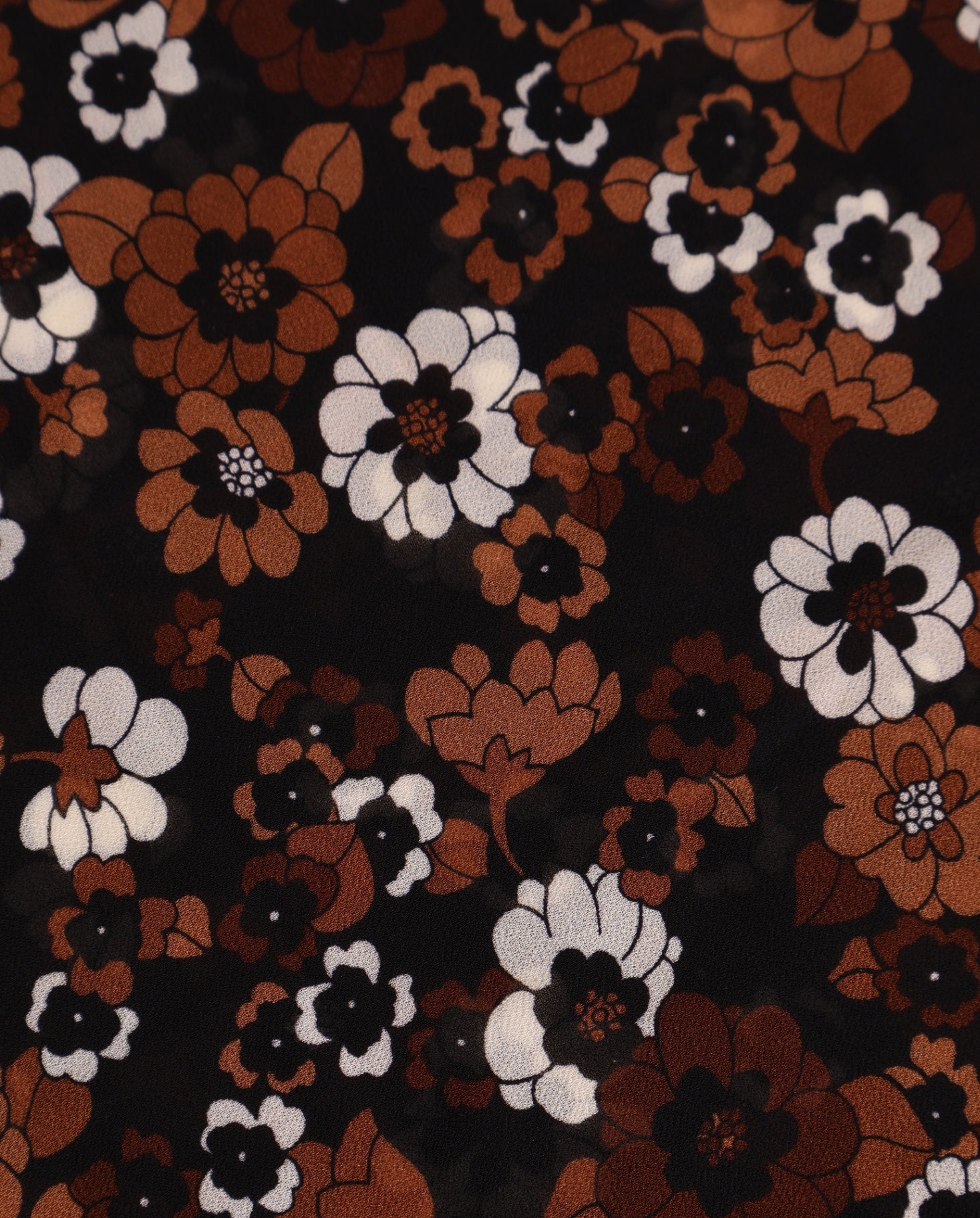 Foulard avec motif fleuri