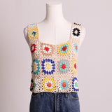Camisole style crop-top en tricot avec motif de fleurs