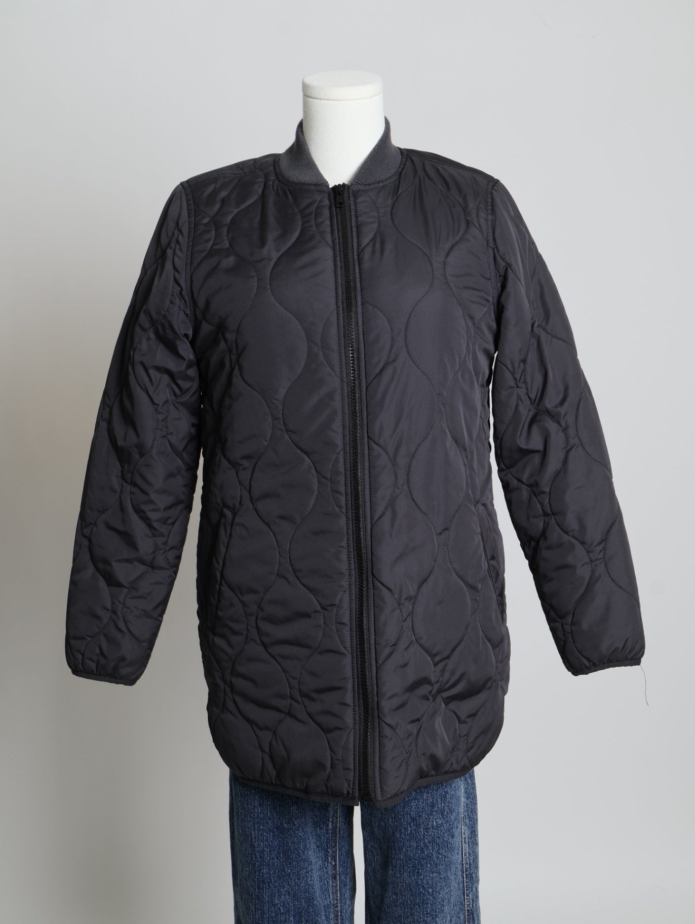 Manteau mi-saison matelassé doublé en sherpa