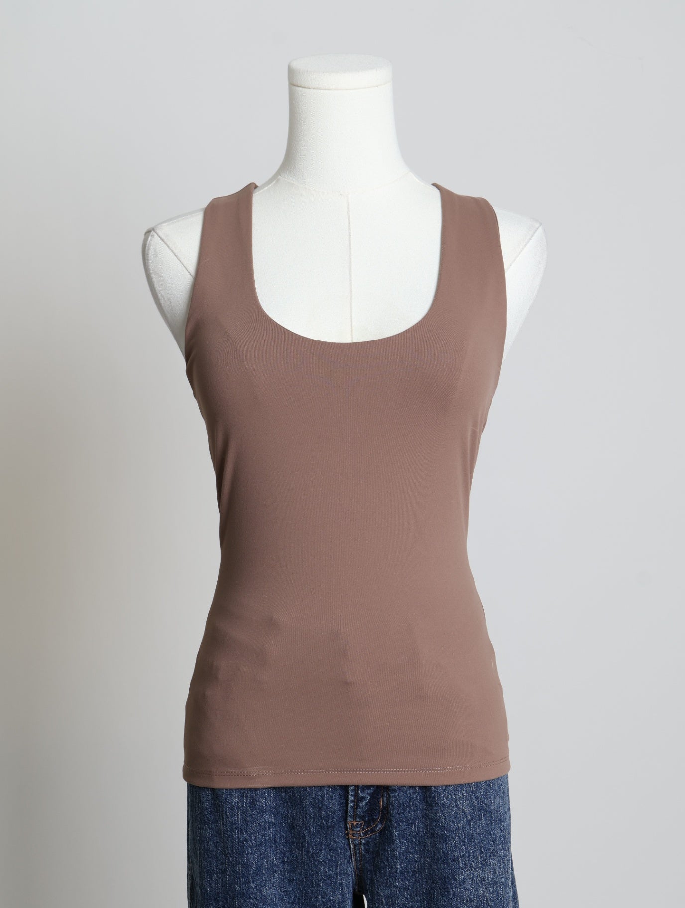 Camisole à larges bretelles et doublure