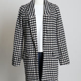 Manteau en lainage léger à motif pied-de-poule