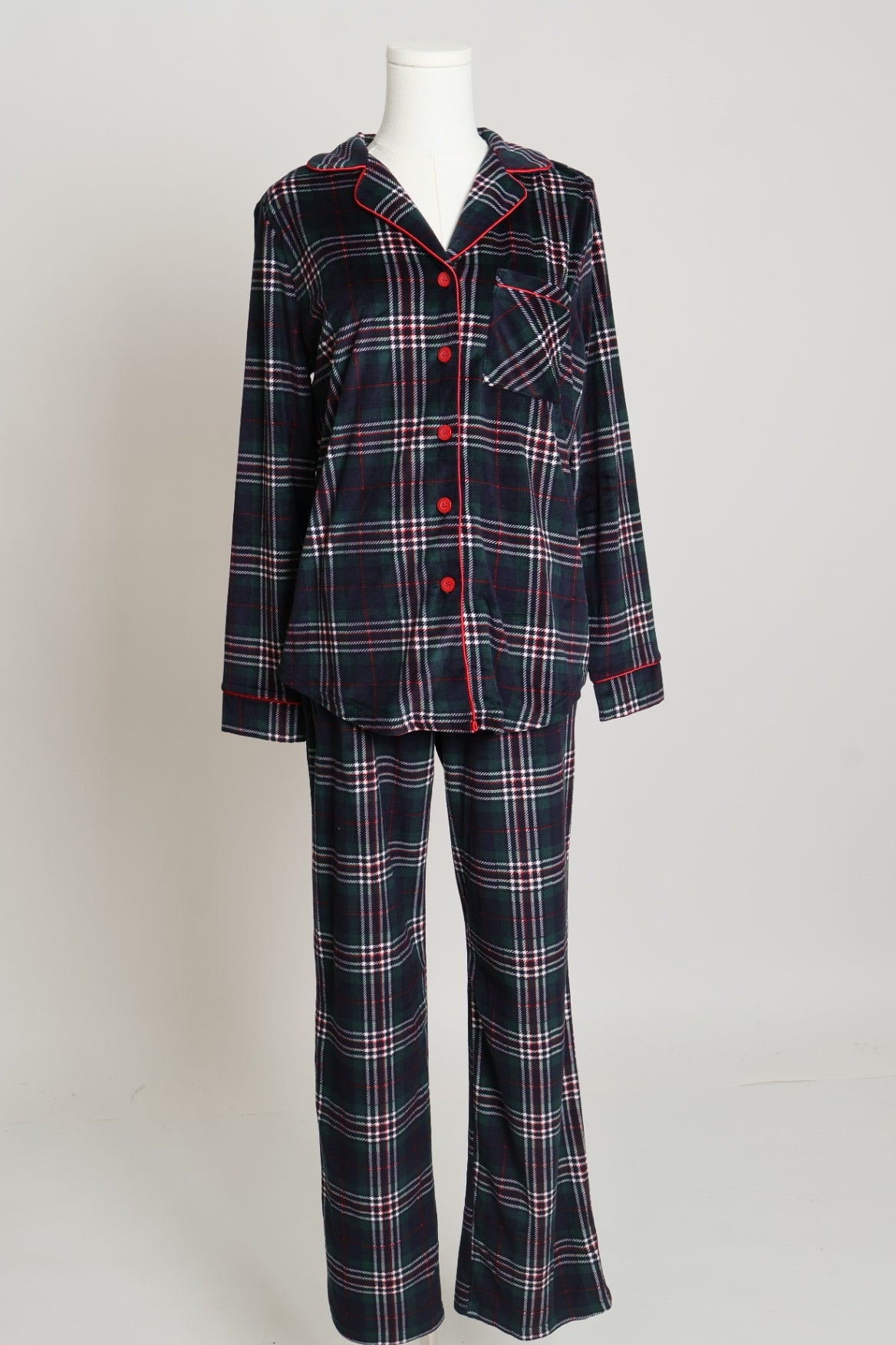 Pyjama doux à carreaux