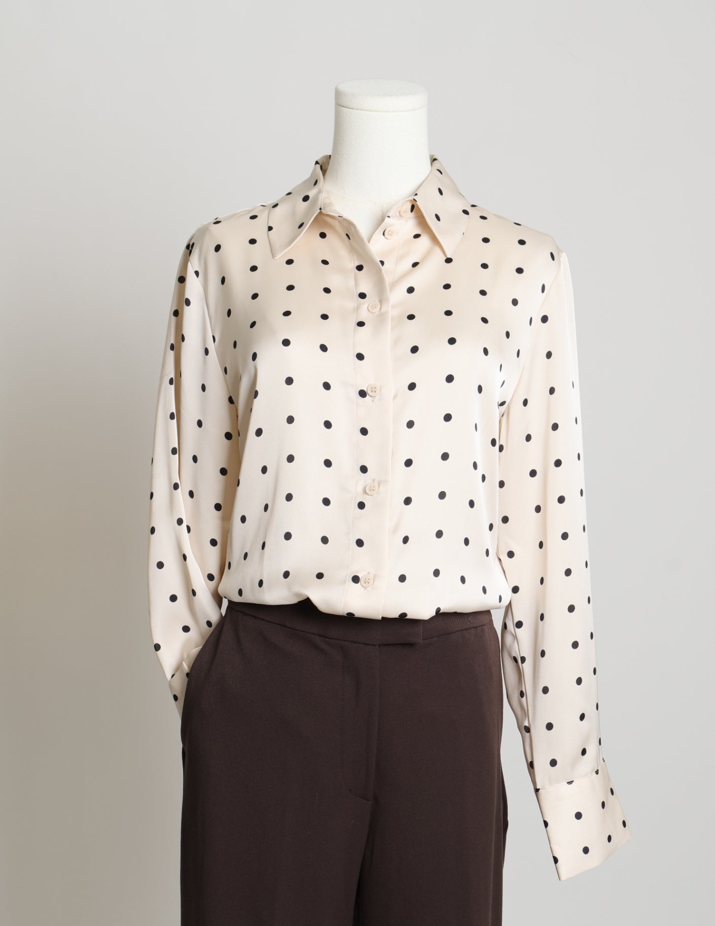Chemise à motif de pois