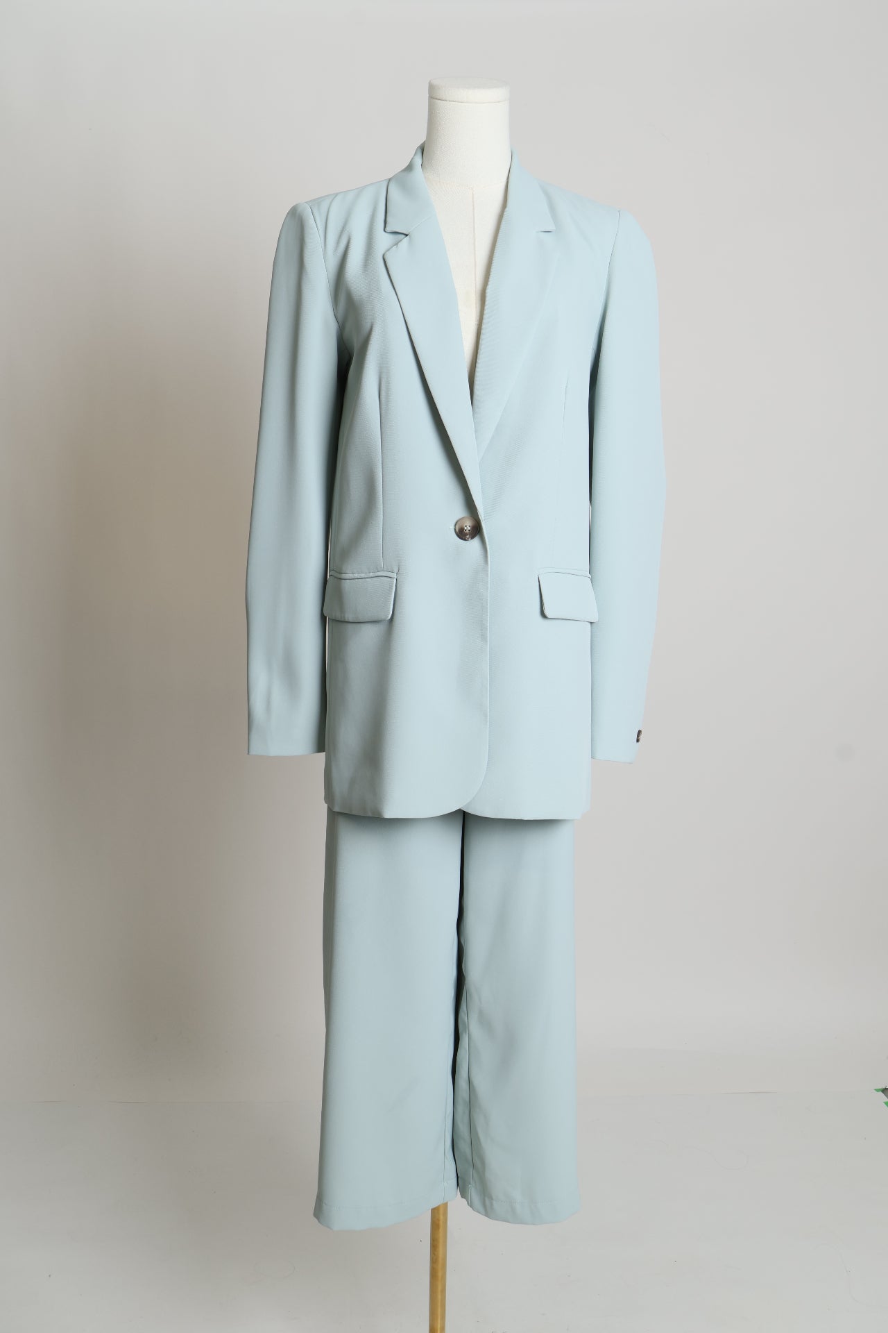 Tailleur classique à jambes larges