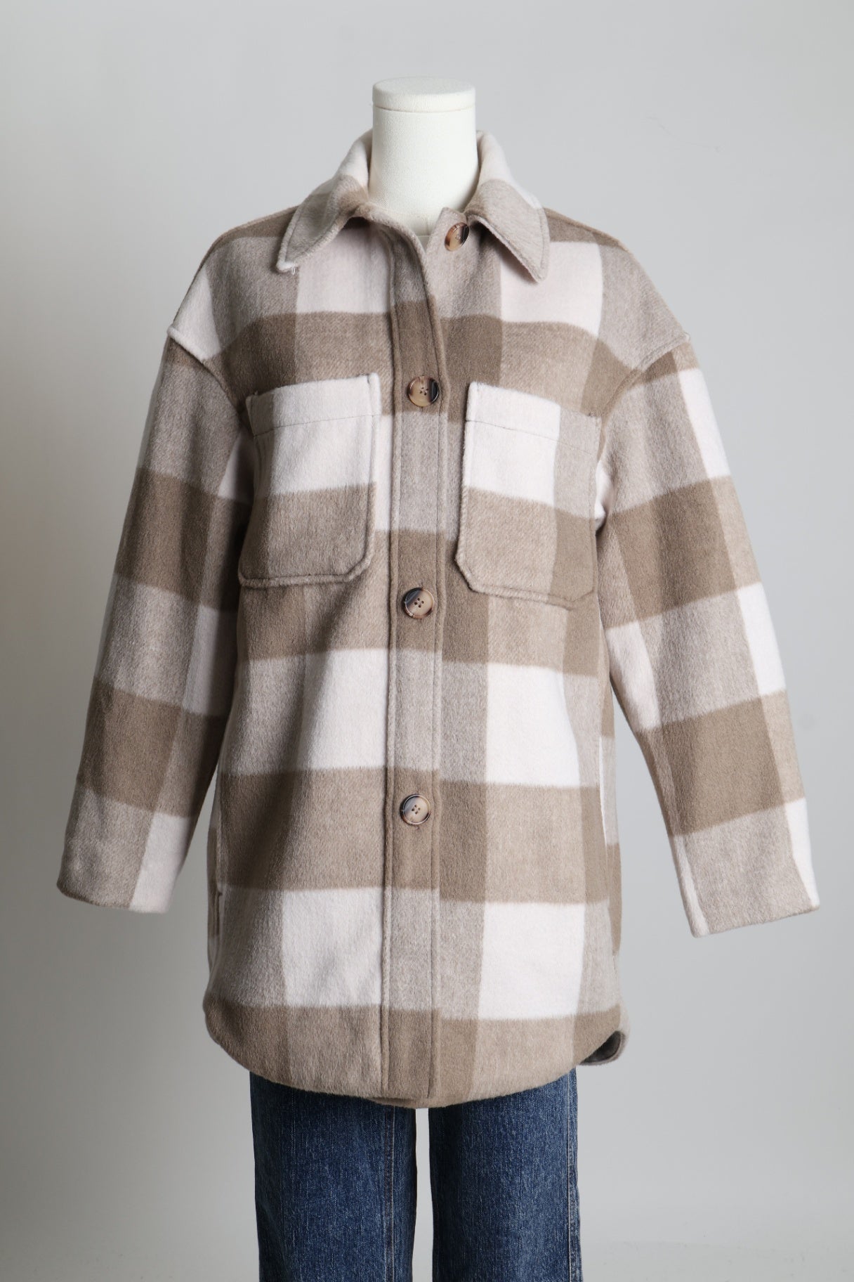 Manteau style surchemise à carreaux