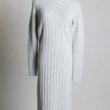 Robe longue en laine à col roulé