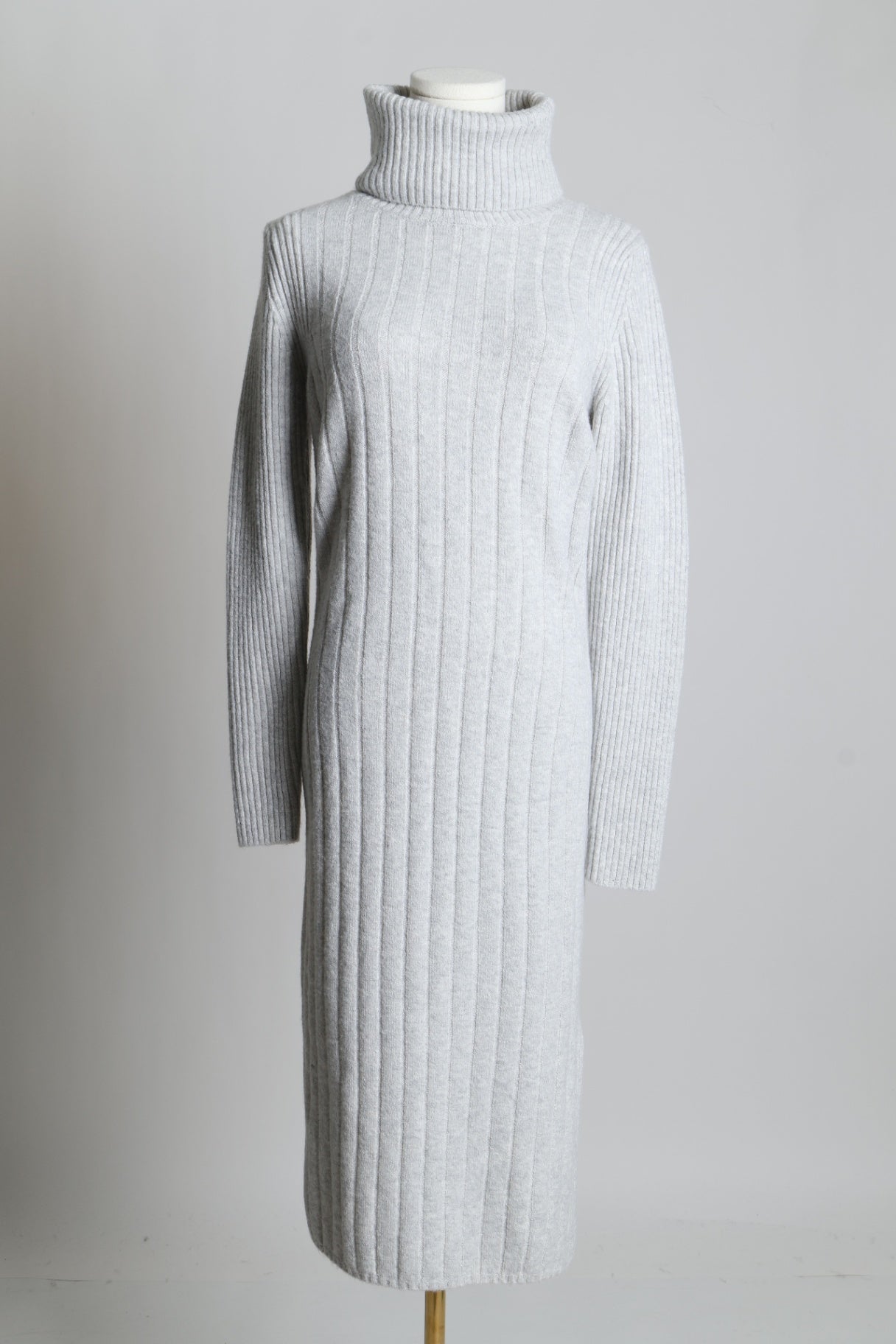 Robe longue en laine à col roulé