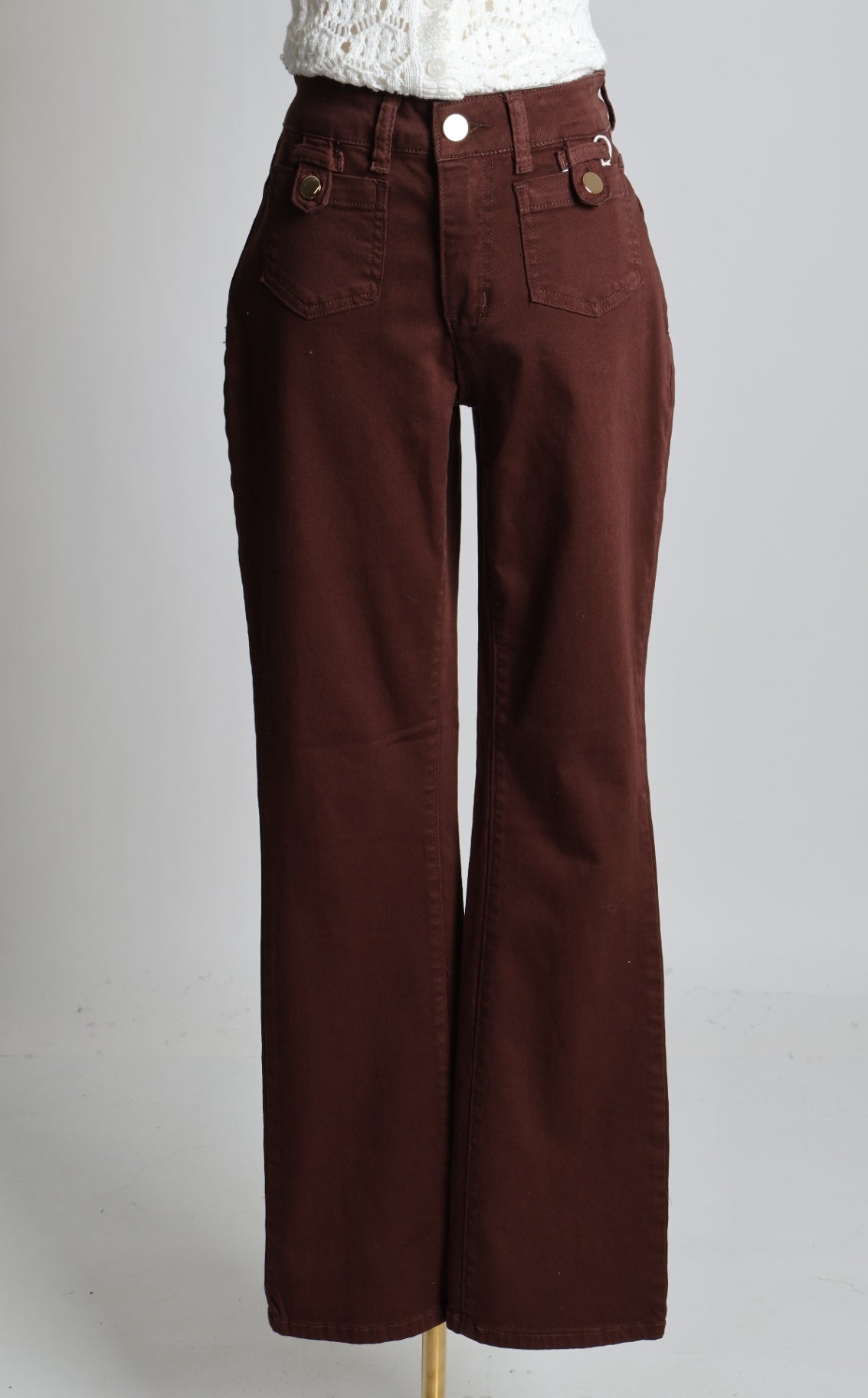 Pantalon à poches plaquées et à coupe bootcut