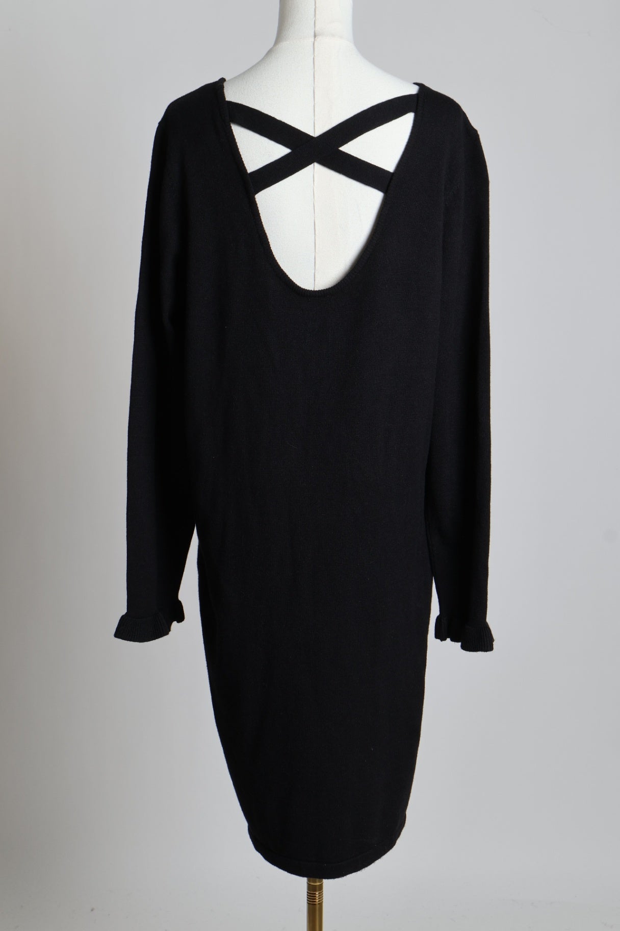 Robe en lainage croisé au dos