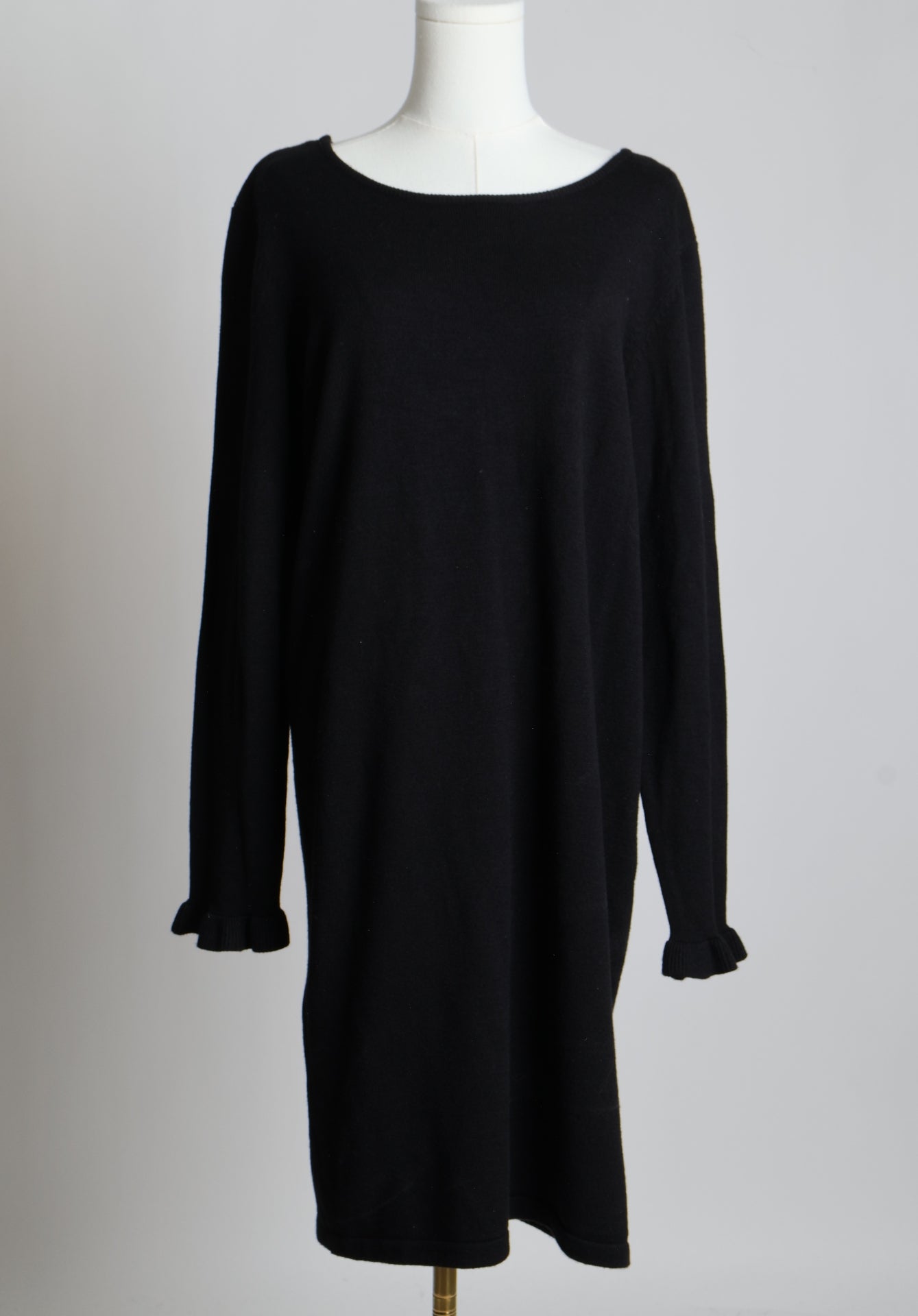 Robe en lainage croisé au dos