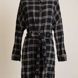 Robe à carreaux avec ceinture assortie