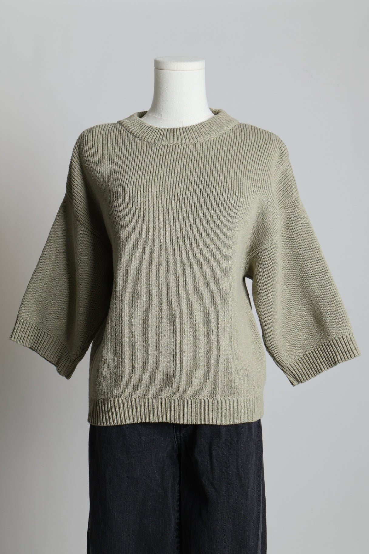 Chandail en tricot à manches larges