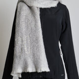 Foulard duveteux avec motif H