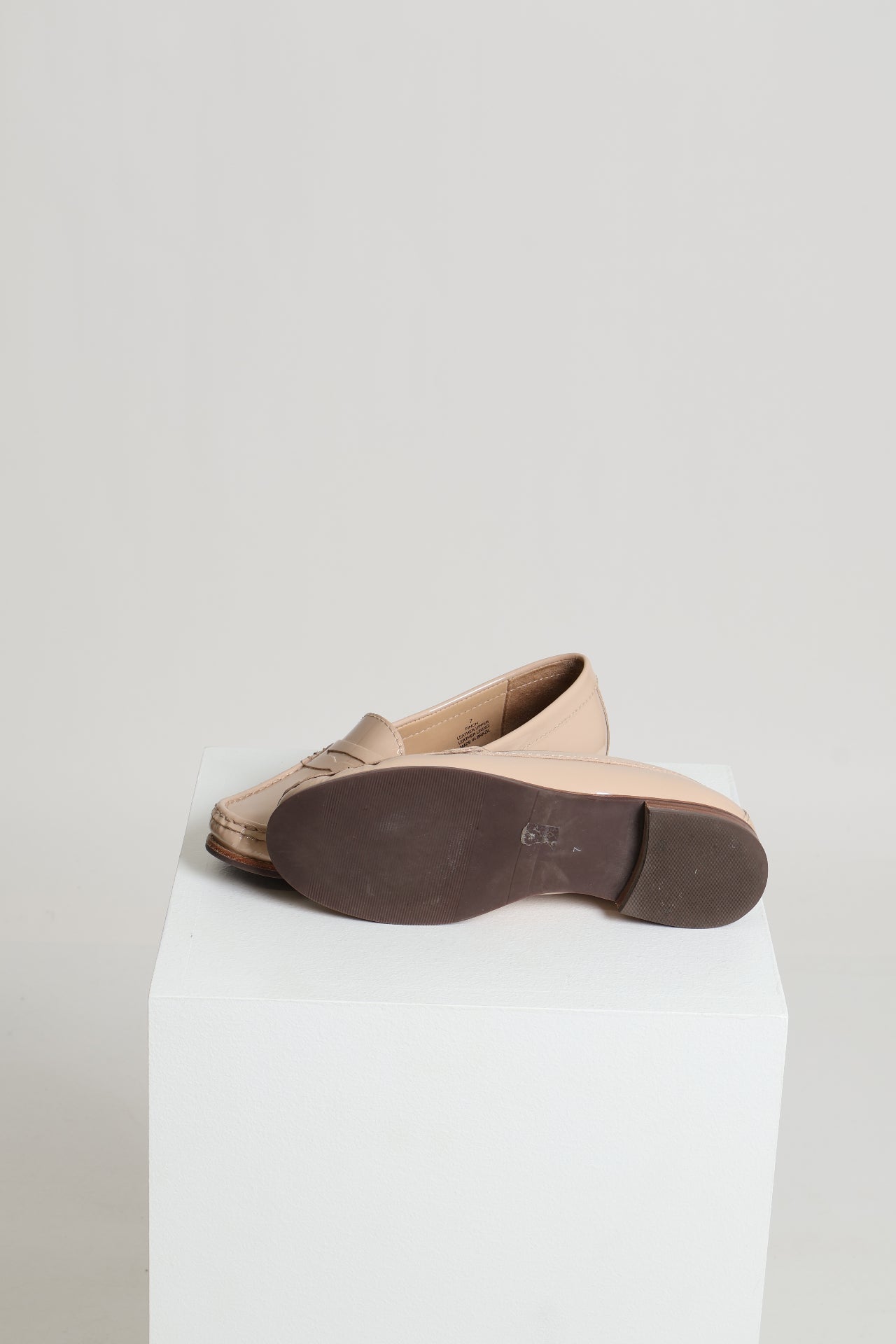 Mocassins en cuir verni